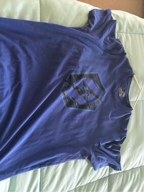 Under Armour Men’s Royal Blue Short Sleeve Graphic Tee